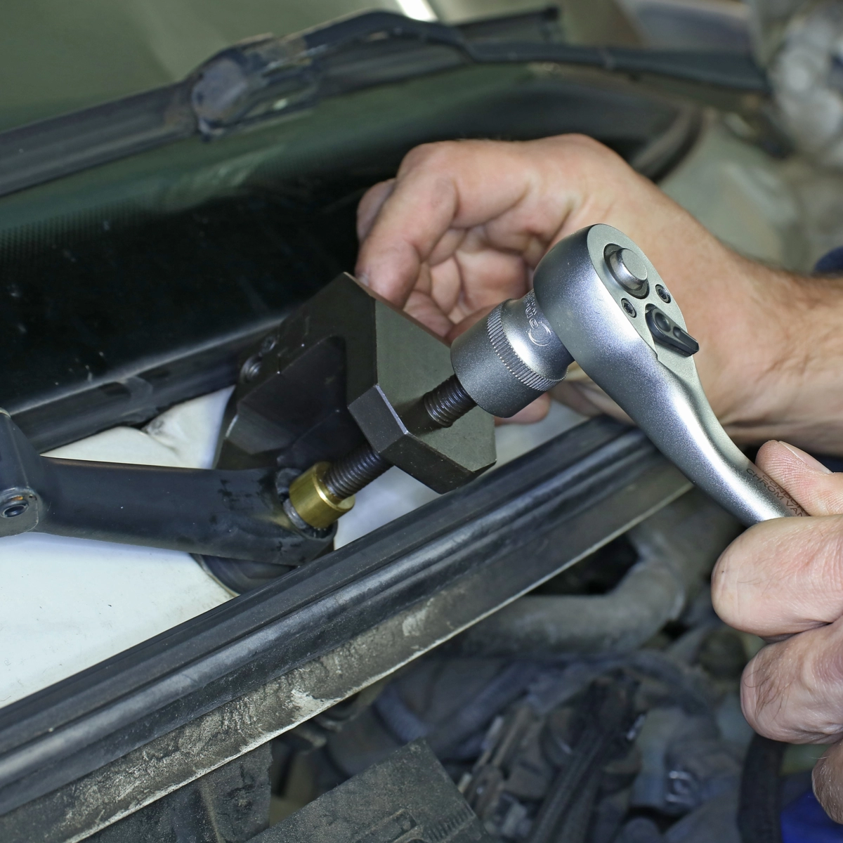 Windscreen-Wiper Arm Puller, spring-loaded, 15-37 mm