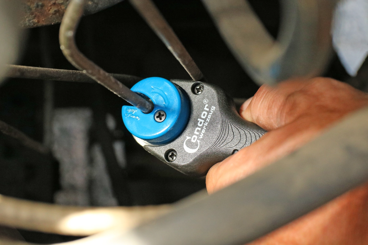 Brake Pipe Ratchet Cutter