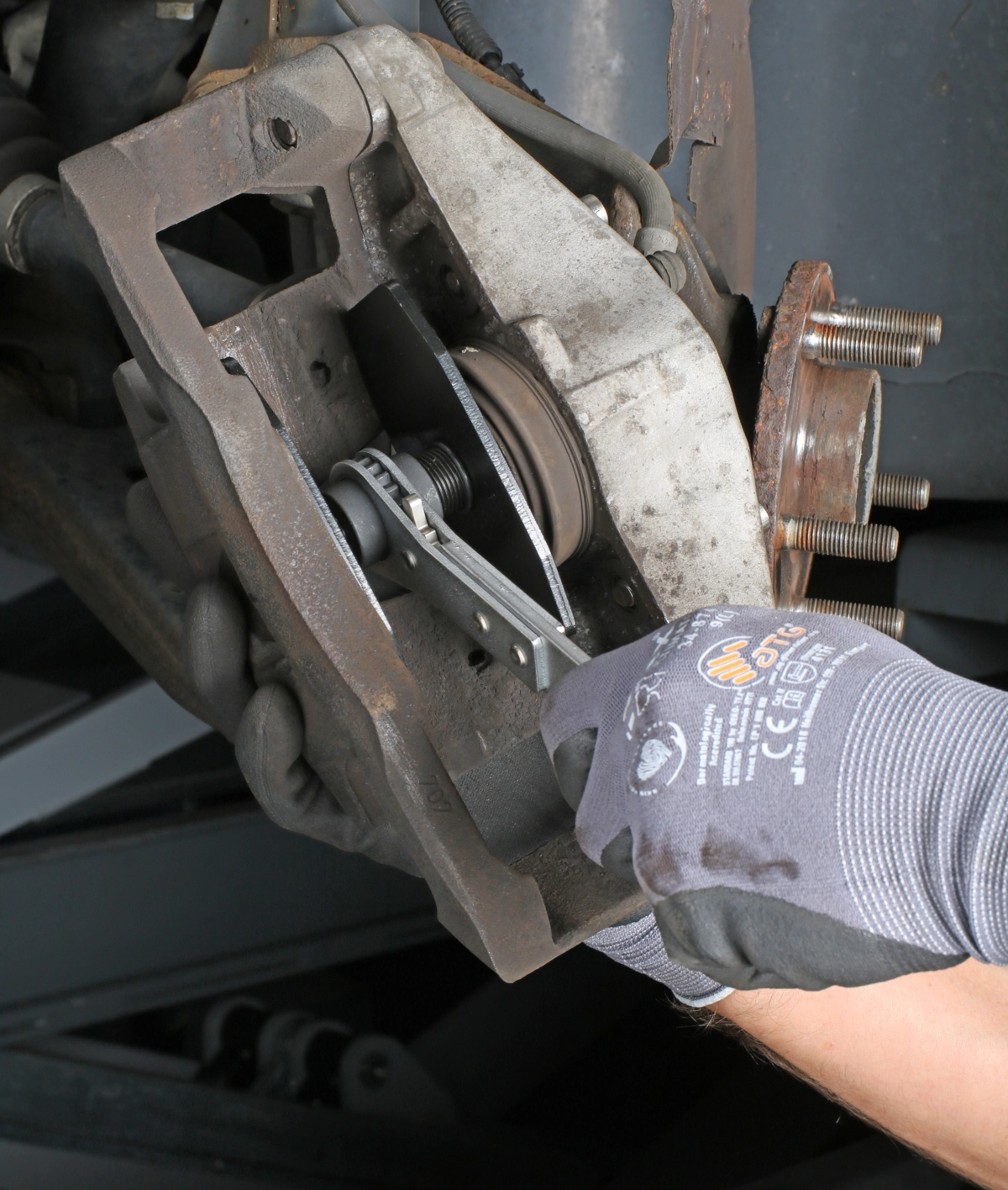 Outil de réinitialisation de piston de frein, universel